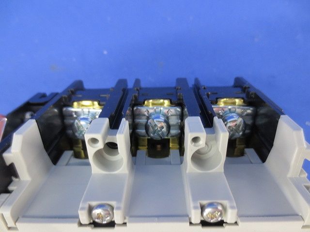 サーキットブレーカ3P20A(アラームスイッチ付) EW50EAGKA