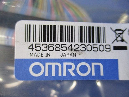 コネクタ端子台変換ユニット専用接続ケーブル(シールドあり) XW2Z-300B-R1