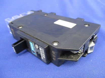 漏電警報付プラグインSサーキットブレーカ 2P2E30A PNX52-GA