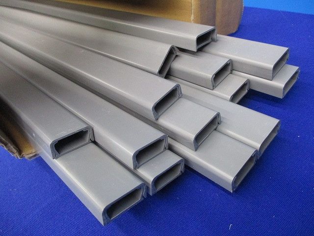 屋外用オプトモール3号2ｍ(グレー)(14本入)(キズ・汚れ有) OFM3201