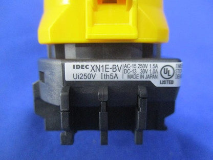 非常停止用押ボタンスイッチ XN1E-BV411MR