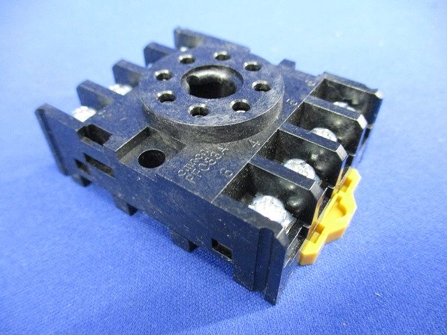 表面接続ソケット 8ピン PF083A