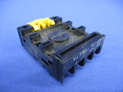 表面接続ソケット 8ピン PF083A