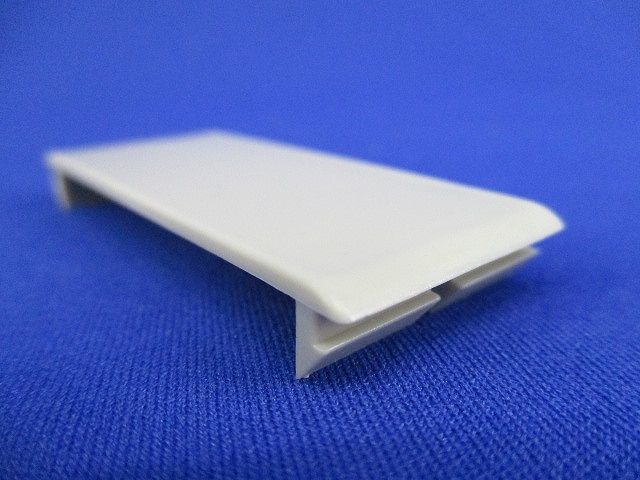 ブレーカー用ブランクパネル(140個入) BBP-25-2