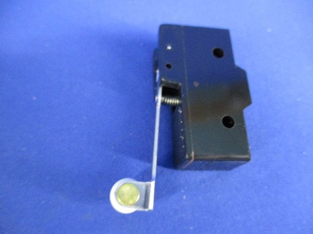 一般用基本スイッチ Zタイプ Z-15GW2-B