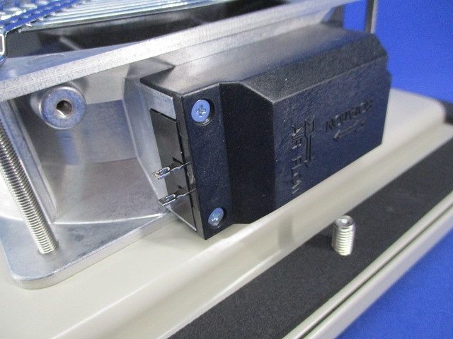 薄型防噴流ギャラリー(200Vファン付) GTS-20W-F2