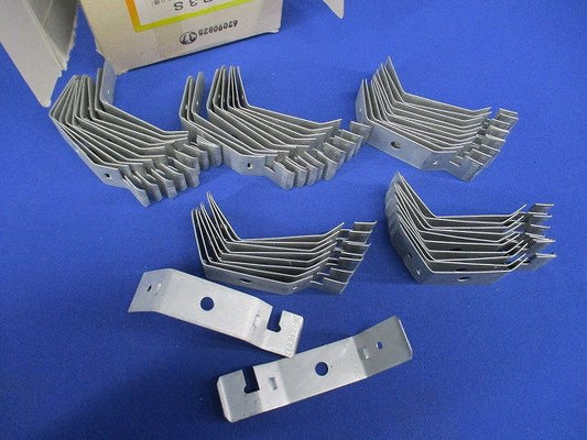 二重天井用金具 野ぶち受け材吊り金具(50個入) HR3S