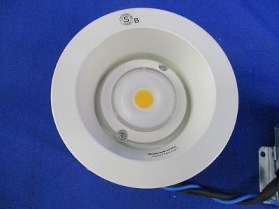 LEDダウンライトφ100 LGW71627LE1