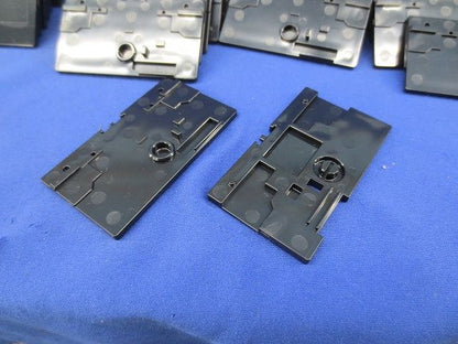 端子台側板(100組入) EF2-D30-EP1
