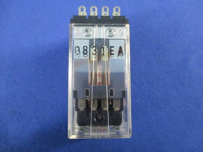 リレー200/220VAC G2A-432A
