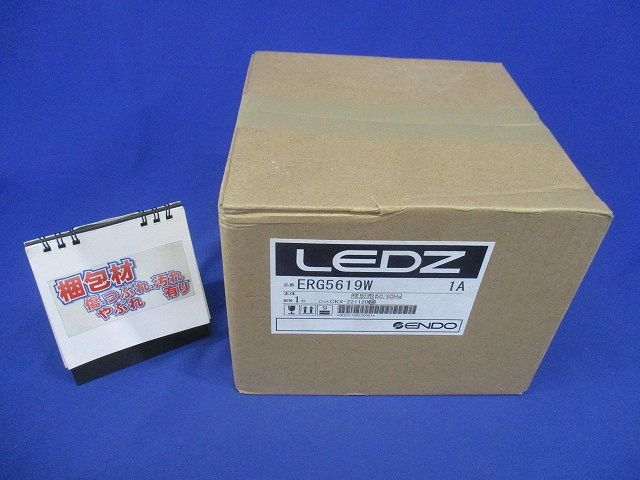 ＬＥＤシーリングダウンライト 直付用 Ｄｉｓｋ７５・１００・１５０ 白(ランプ別売) ERG5619W