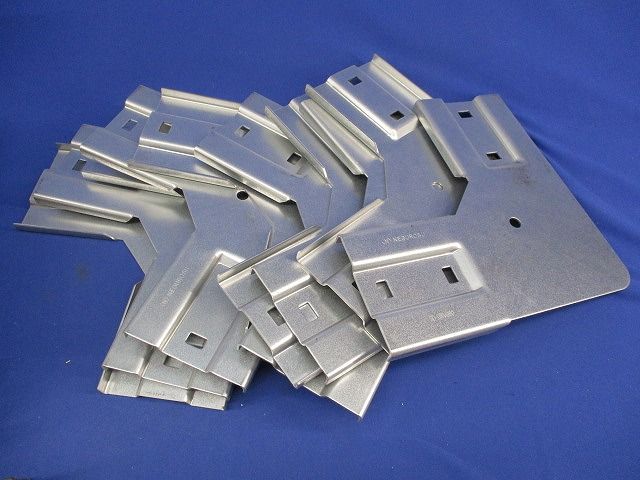上下ベンド継ぎ金具(10個入)(キズ･汚れ有) SD-QRVG90