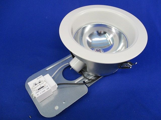 ダウンライトφ125(バッフルホワイト) LB74545