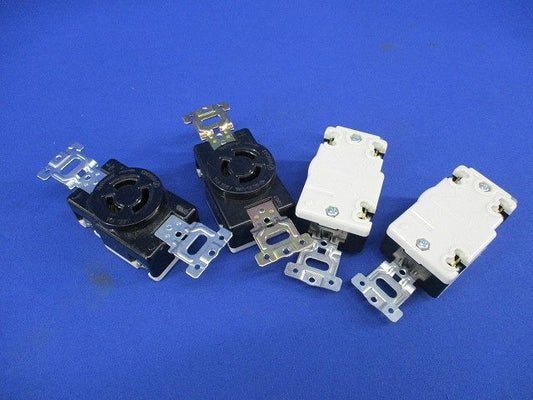 引掛埋込コンセント(4個入)(汚れ有)National WF2315K