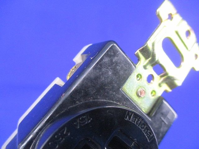 埋込コンセントセット(混在6個入)(キズ・汚れ有) WF1415K他