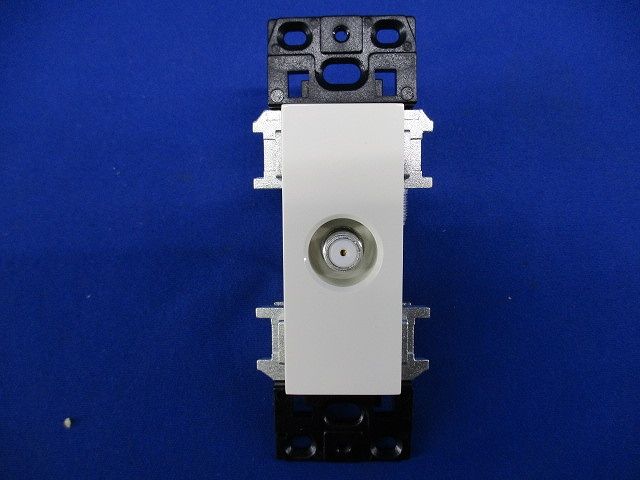 壁面テレビ端子・コンセントプラグセット(フィルター付) WTA7V1他