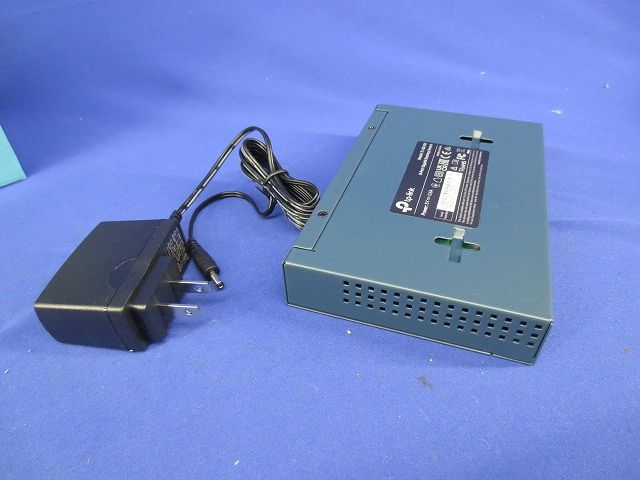 8ポート アンマネージスイッチングハグ TL-SG108