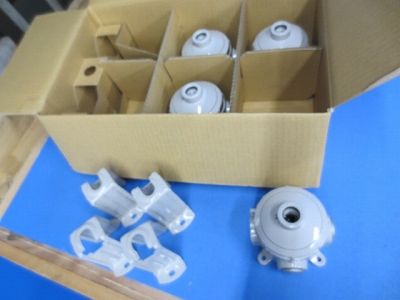 吊下金具付閉栓22mm(鉄)(4個入) AGA16