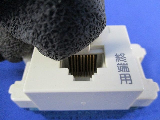 埋込ISDN用モジュラジャック(4個入)(キズ・汚れ有・変色有)National WNT1882WK