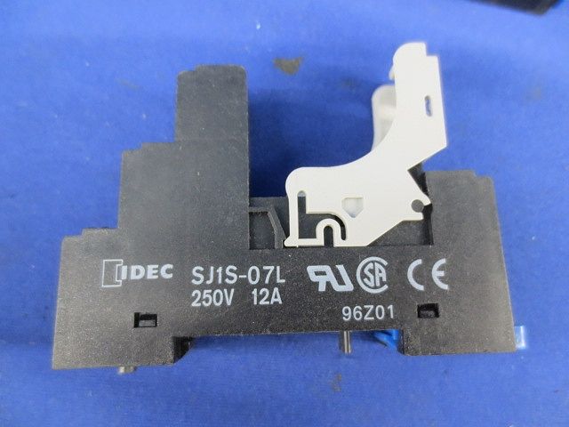 リレー表面接続ソケット(3個入) SJ1S-07L