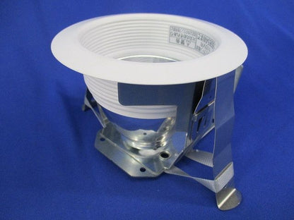 ダウンライトφ85(12年製)(ランプ無) NL77410