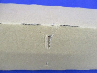 LEDベースライト(新品未開梱)(器具本体) LEET-40704W