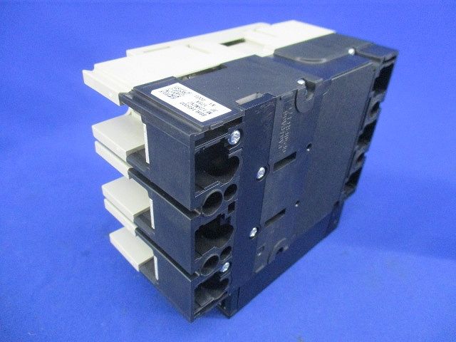 ノーヒューズブレーカ3P3E125A(単3中性線欠相保護,アラームスイッチ付) NF125-NCVZ