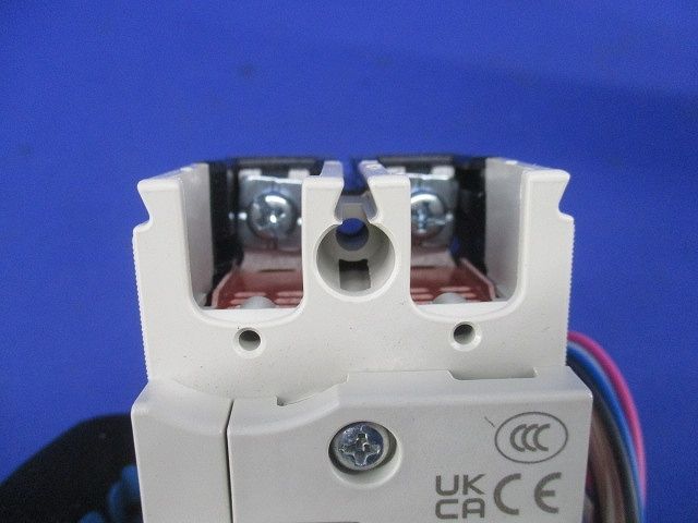 ノーヒューズブレーカ2P30A(アラームスイッチ無し) NF63-HV