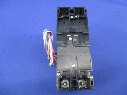 ノーヒューズブレーカ2P30A(アラームスイッチ無し) NF63-HV