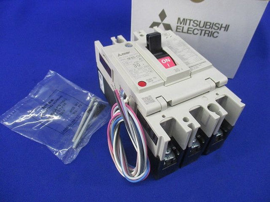 ノーヒューズブレーカ3P30A(アラームスイッチ無し) NF-63-CV