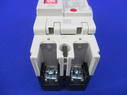 ノーヒューズブレーカ2P15A(アラームスイッチ付) NF63-HV