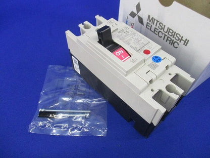 ノーヒューズブレーカ2P15A(アラームスイッチ無し)(汚れ有) NF63-CV