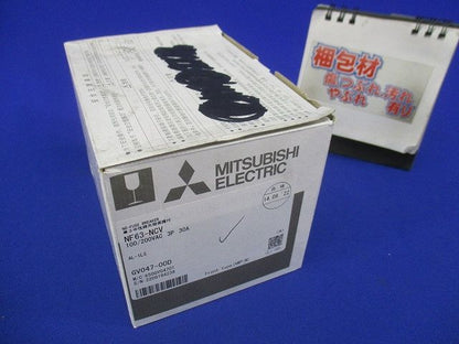 ノーヒューズブレーカー3P30A(アラームスイッチ無し)(汚れ有) NF63-NCV
