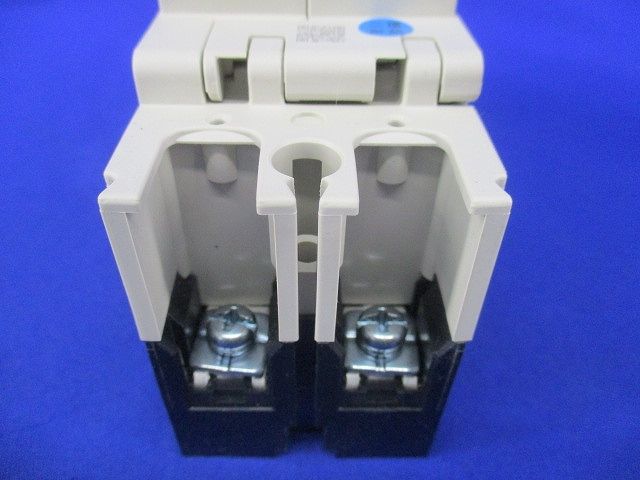 ノーヒューズブレーカ2P15A NF63-CV