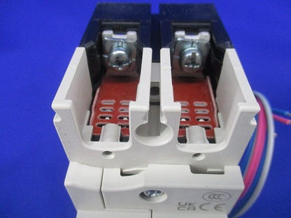 ノーヒューズブレーカ2P20A(汚れ有)(アラームスイッチ無し) NF63-HV