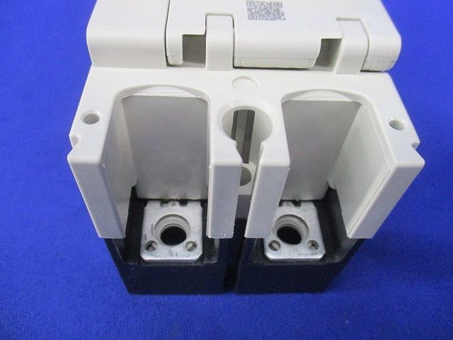 ノーヒューズブレーカ2P30A(汚れ有)(アラームスイッチ付) NF125-SV