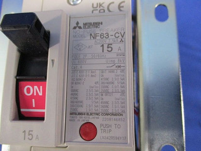 ノーヒューズブレーカ2P15A(カバー付)(アラームスイッチ付) NF63-CV