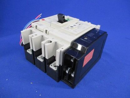 ノーヒューズブレーカ3P3E100A(単3中性線欠相保護,アラームスイッチ付) NF125-NCVZ