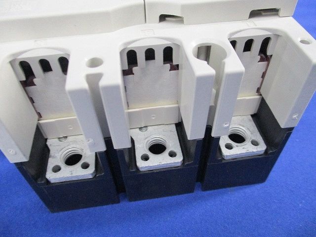 ノーヒューズブレーカ3P60A(アラームスイッチ無し) NF125-NCV