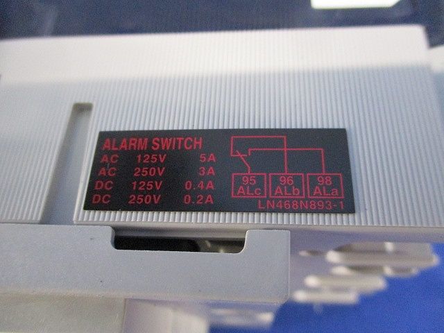 ノーヒューズブレーカ3P20A(アラームスイッチ付) NF63-HV