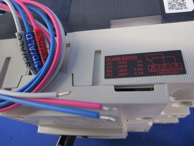 ノーヒューズブレーカ3P60A(中線欠線保護付)(アラームスイッチ無し) NF125-NCV