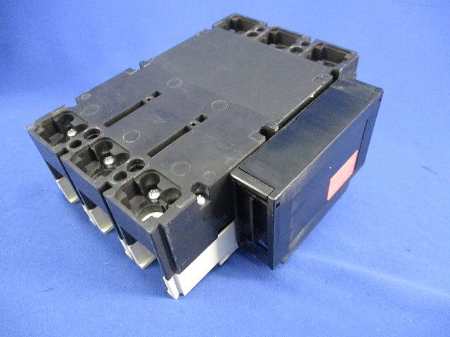 ノーヒューズブレーカ3P225A(リード線端子台付) NF250-NCVZ