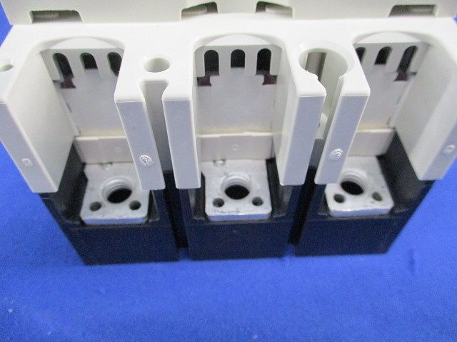 ノーヒューズブレーカ3P60A(アラームスイッチ無し) NF125-HV