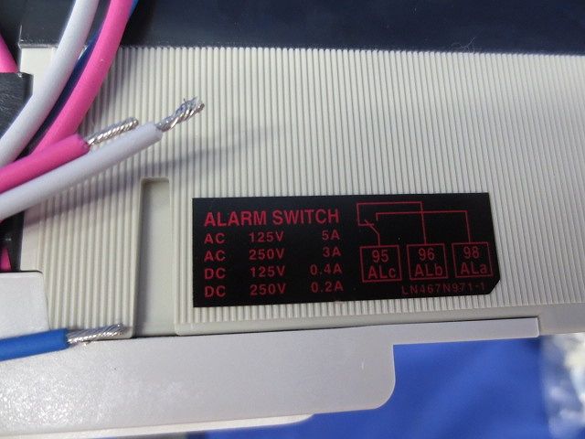 ノーヒューズブレーカ3P250A(アラームスイッチ無し) NF400-SW