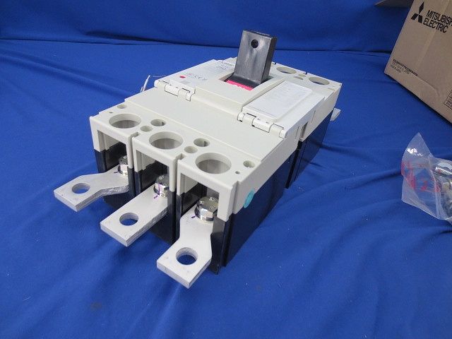 ノーヒューズブレーカ3P250A(アラームスイッチ無し) NF400-SW