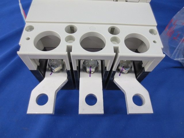 ノーヒューズブレーカ3P250A(アラームスイッチ無し) NF400-SW