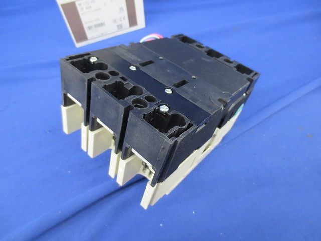 ノーヒューズブレーカ3P40A(アラームスイッチ無し) NF125-HV