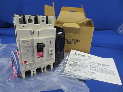 ノーヒューズブレーカ3P3E40A(単3中性線欠相保護,アラームスイッチ付) NF63-NCVZ