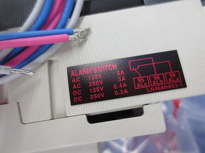 ノーヒューズブレーカ3P3E75A(アラームスイッチ付) NF125-NCVZ