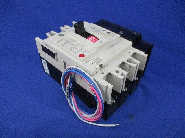 ノーヒューズブレーカ3P3E20A(アラームスイッチ付) NF63-NCVZ